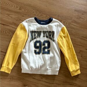 H&M White and Yellow New York 92 Men's Crewneck Sweater